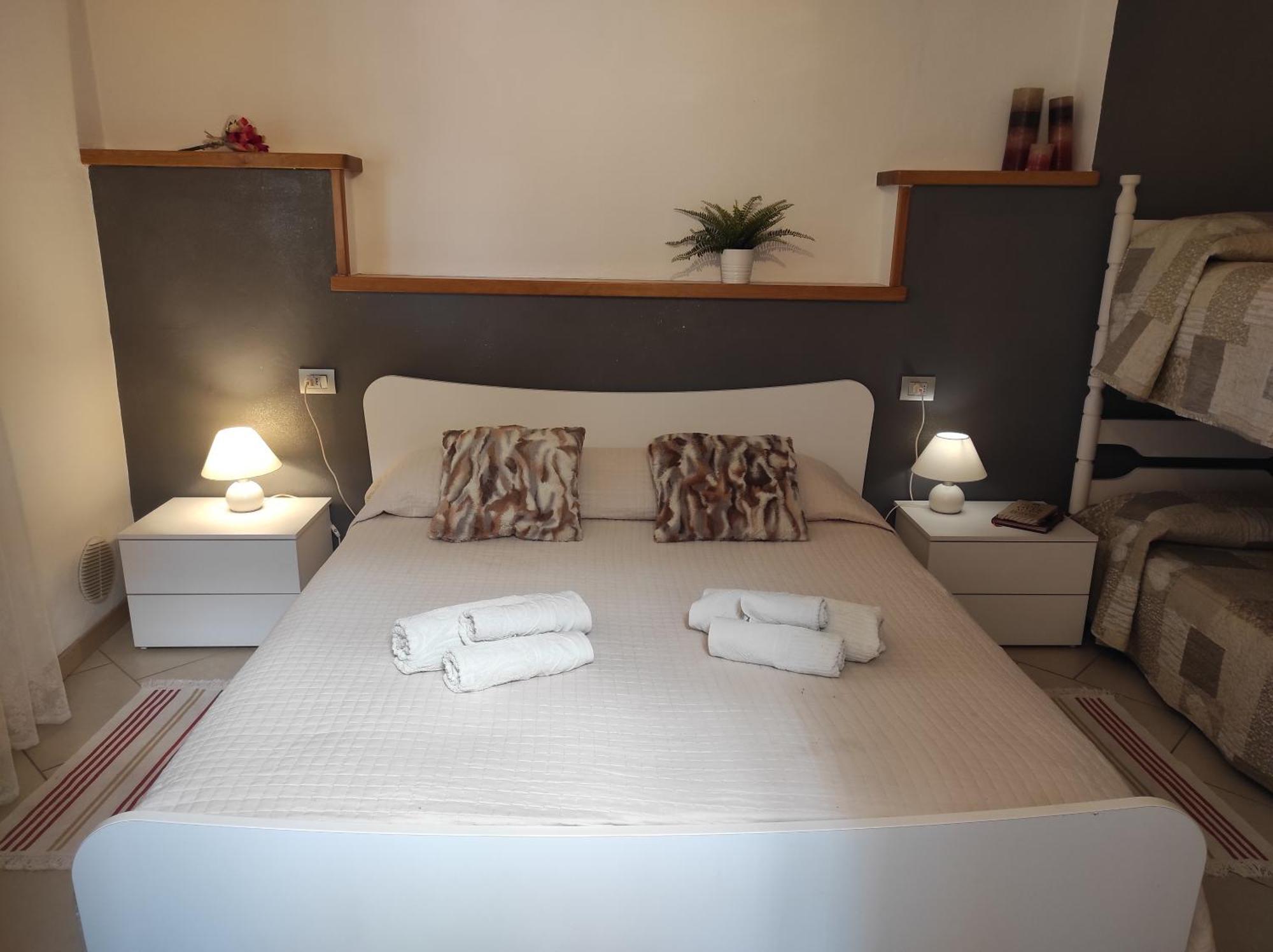 Vezio Hill House Apartman Perledo Kültér fotó